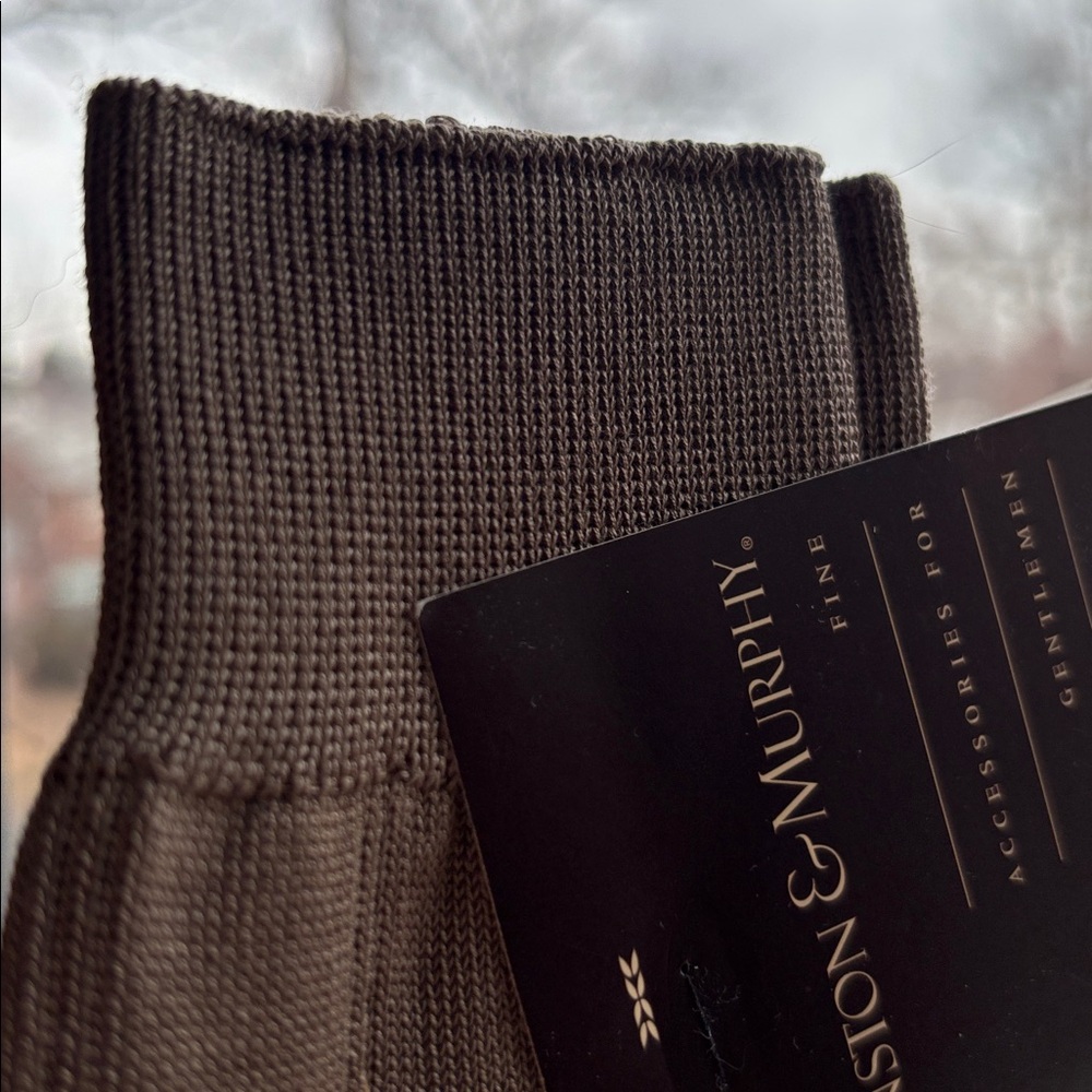 NWT Johnston & Murphy over the calf socks in taupe - Picture 7 of 12
